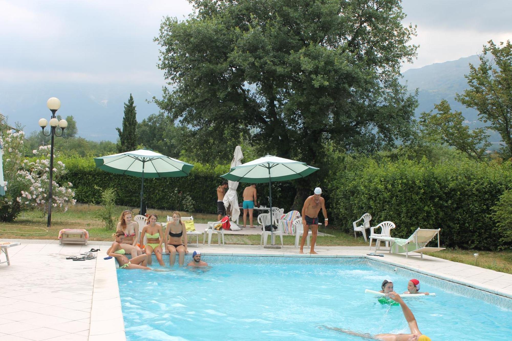 Residence La Piscina Isola del Gran Sasso dʼItalia エクステリア 写真