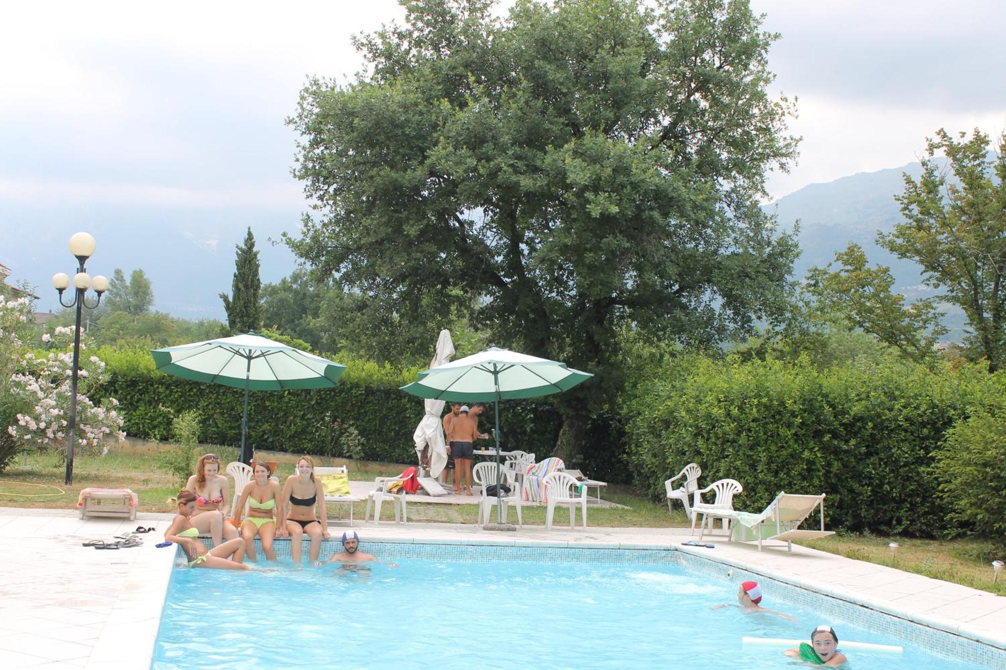 Residence La Piscina Isola del Gran Sasso dʼItalia エクステリア 写真