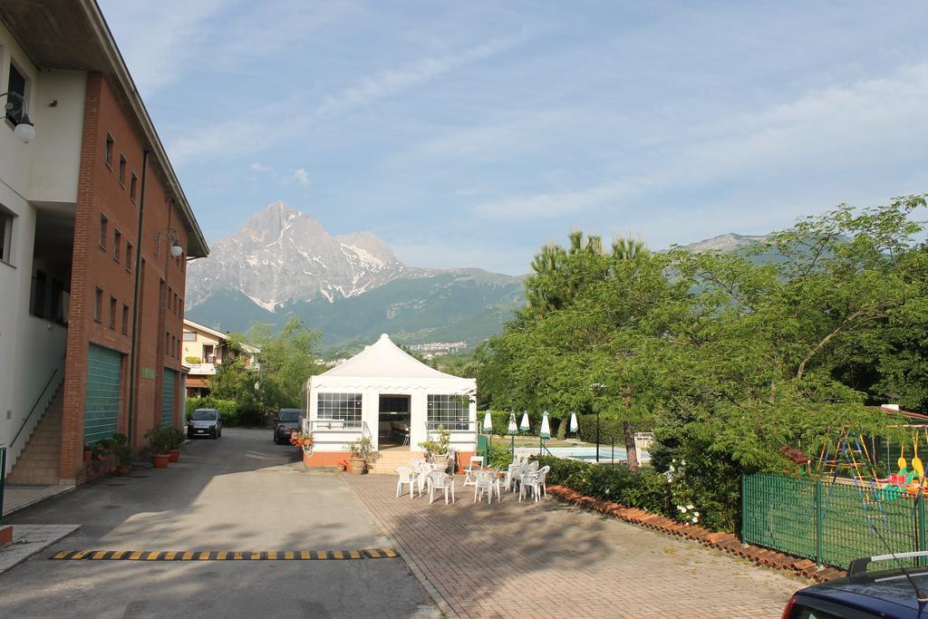 Residence La Piscina Isola del Gran Sasso dʼItalia エクステリア 写真