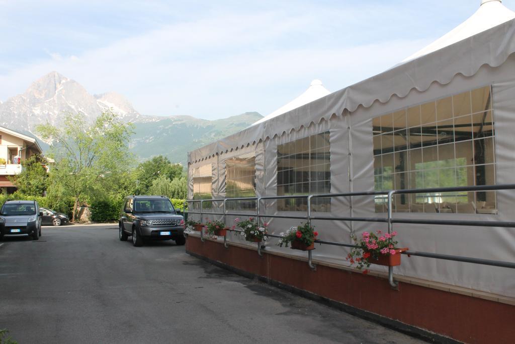 Residence La Piscina Isola del Gran Sasso dʼItalia エクステリア 写真