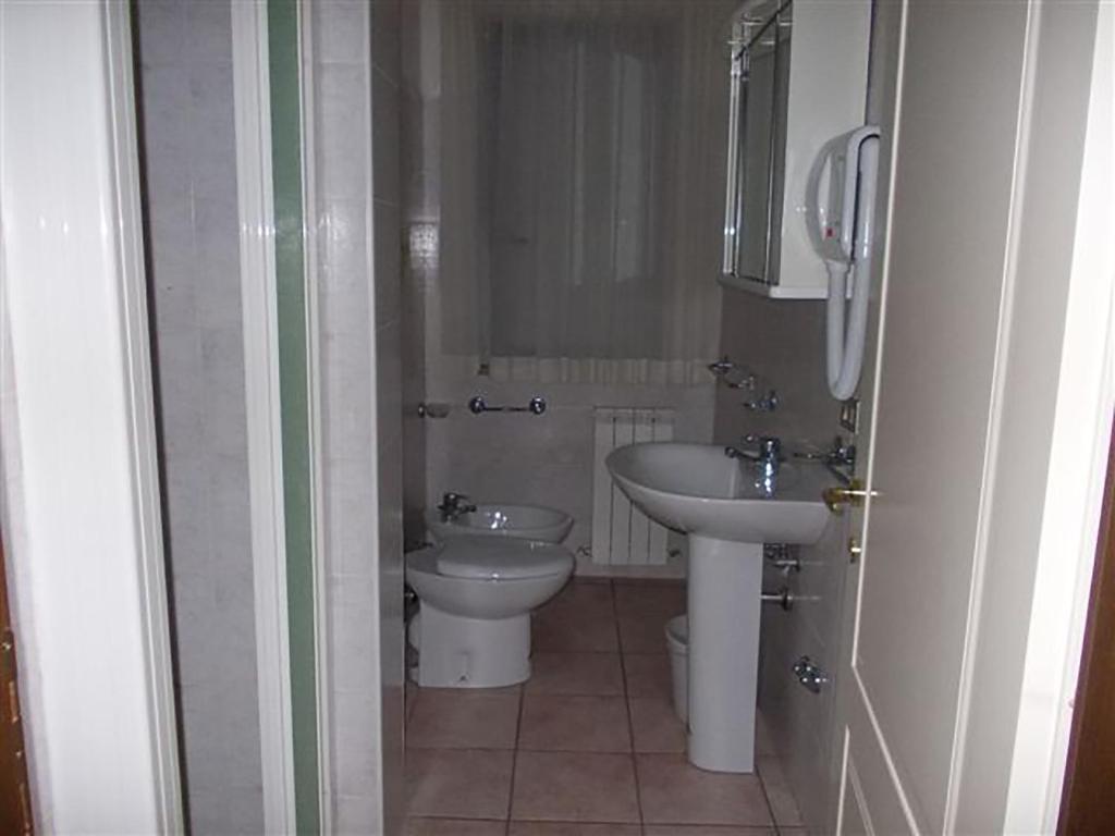 Residence La Piscina Isola del Gran Sasso dʼItalia 部屋 写真